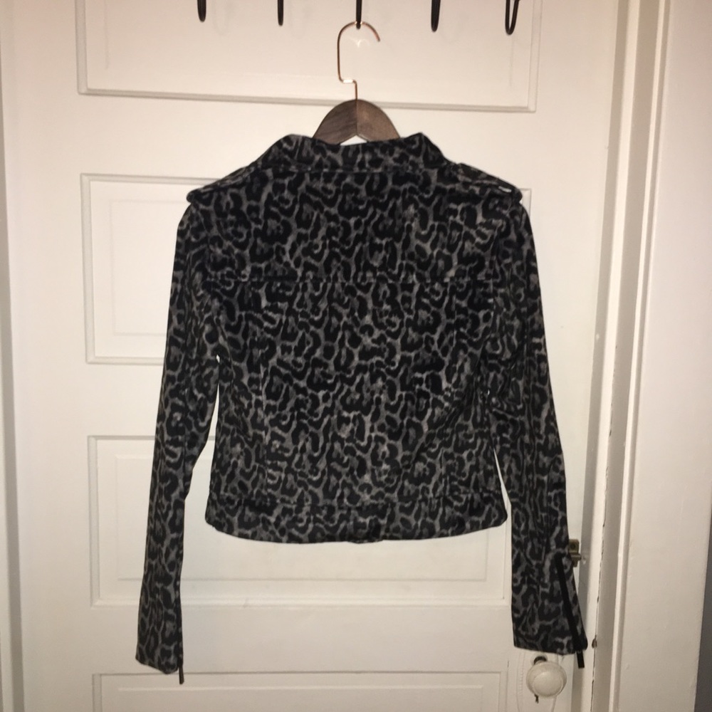 Bebe leopard print jacket - Picture 3 of 7